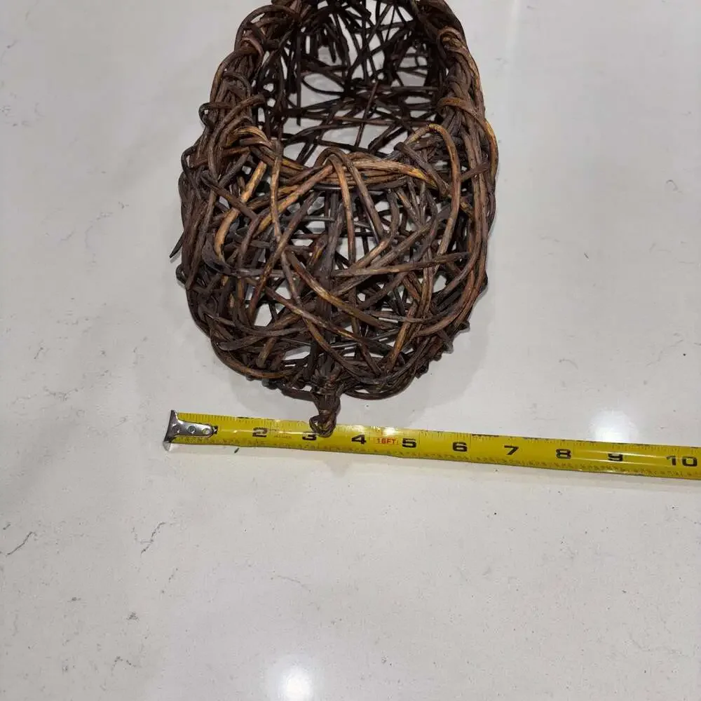 Pier 1 Natural Woven Twig Bunny Rabbit Decorative Basket Centerpiece
